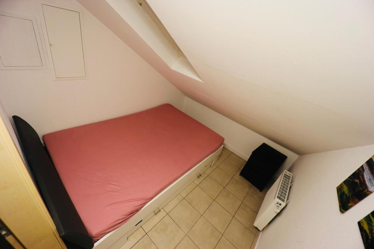Generous Apartment I 7 Beds I 110 Sqm I Fast Internet Paderborn Esterno foto